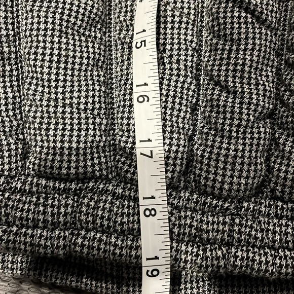 Pull & Bear Quilted Top - Picture 8 of 9